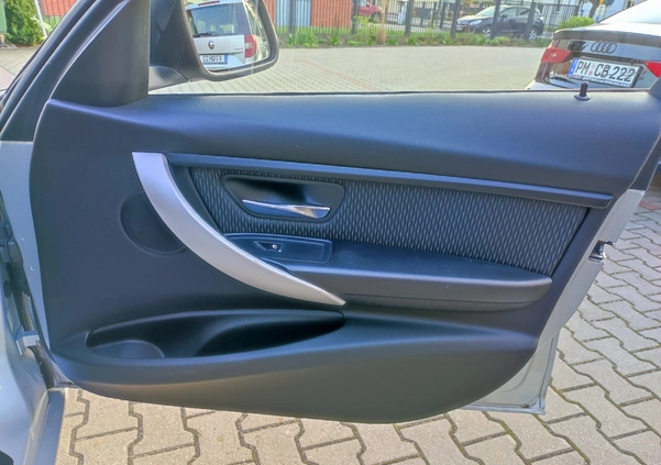 BMW Seria 3 cena 63500 przebieg: 89425, rok produkcji 2016 z Serock małe 631